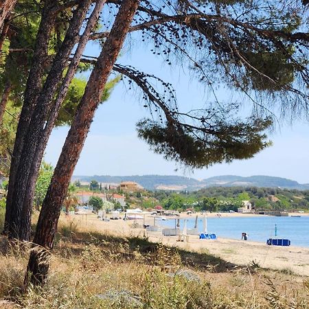 Pine Beach Holiday Home 2 Bedrooms 50 Meters To The Beach Kalyves Polygyrou Εξωτερικό φωτογραφία